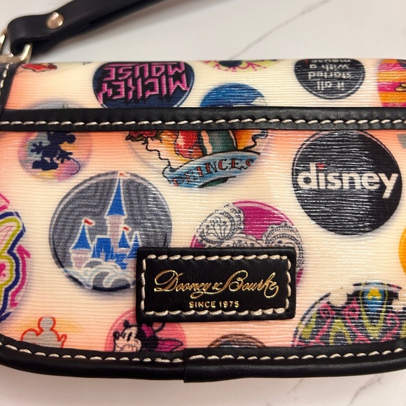 Dooney & Bourke Vintage Disney Flap Wristlet, Collectors Item, RARE- Like New! - Picture 4 of 16